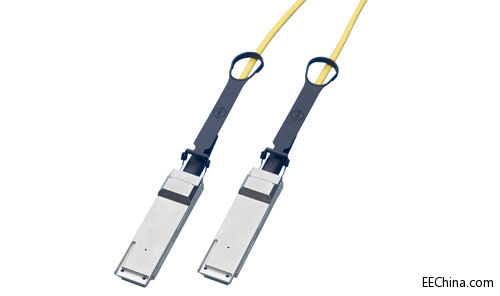 Molex�����l�� QuatroScale 28 Gbps�������Դ��W���B��Q����