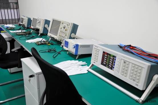 �K�ݹ��I(y��)�@�^(q��)�x�����U��������(w��)ƽ�_��ʽ�_�I(y��)���x�݃x���W(w��ng)�P(y��ng)����