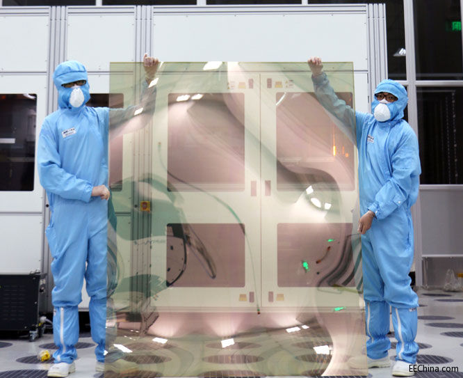 ���_���(��ɽ)������LTPSҺ�����S�ɹ��c����Ƭ5.5��Full HD���