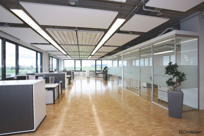 �W˾�ʄ��������c���D�Q���g׌LED����Ч