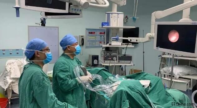 ���w�ضȺ͉���������������΢��(chu��ng)�\����ί�