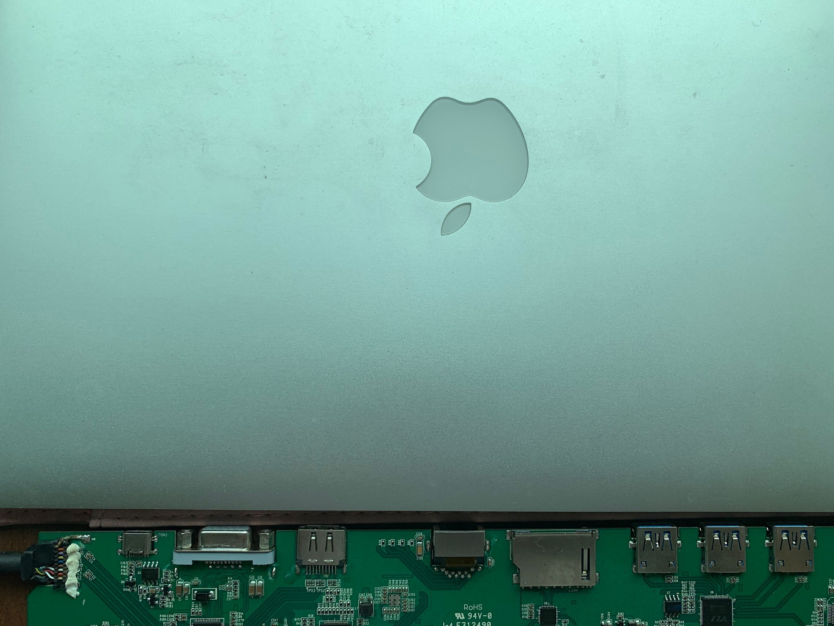 AG9321MCQ�OӋTYPEC�DHDMI+VGA +PD3.0+U3+U2+SD��+TF��+RJ45+3.5���Cʮ��һ��չ�]����