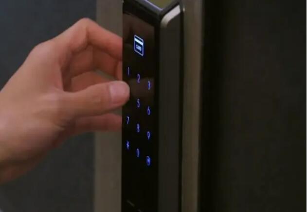 �����T�i�|��оƬGT304�đ������c