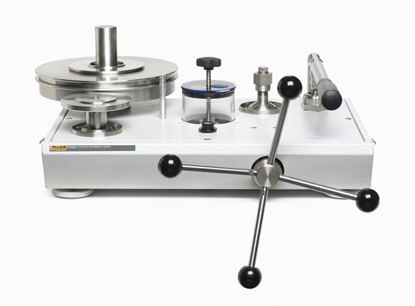 P3X00 ϵ�л���ʽ����Ӌ