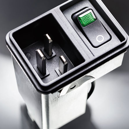 SCHURTER��EC12�Դݔ��ģ�K�U���ˮaƷϵ�У��ṩ����ʽ���b�x��