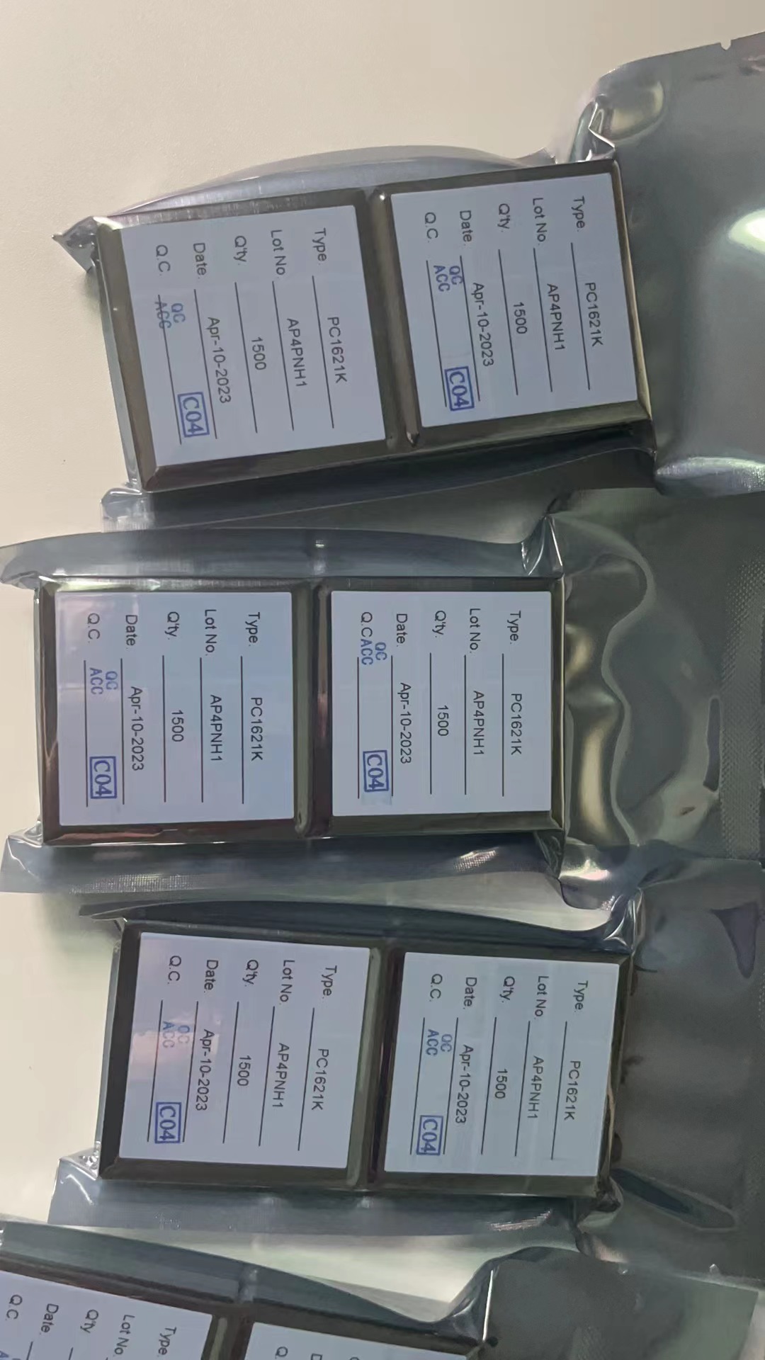 �°汾HT1621SSOP48/��Ƭ���@ʾоƬ���PC1621K