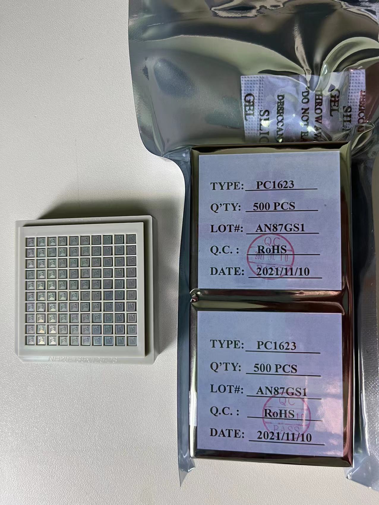 HT1623LQFP100�δa�(q��)���@ʾ�������PC1623