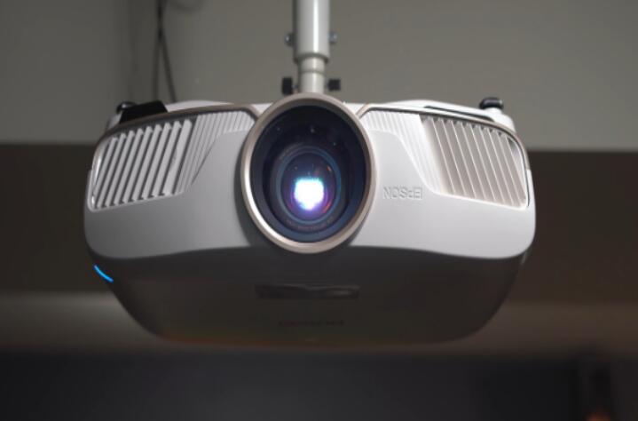 ��(y��ng)���ڼ�ͥӰԺ�|�����еĸ����ܵ͹����|��оƬ