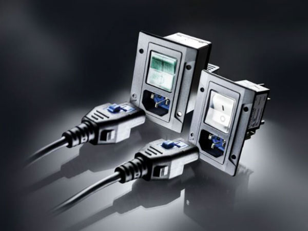 �Դݔ��ģ�K�Ĺ��ʺ�ɢ