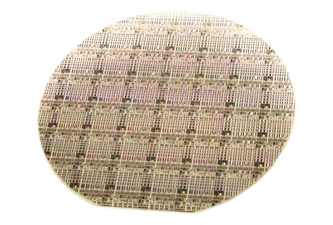 ������ӿƼ���W(xu��)���� 1200V ��������(qi��ng)�͵����������оƬ���a(ch��n)