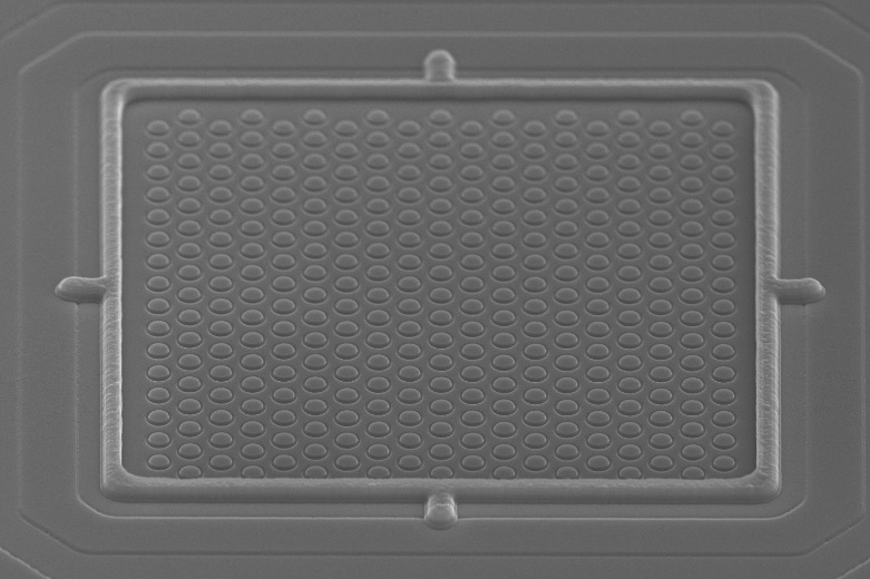 X-FAB��һ����늶��O���@�����������`����