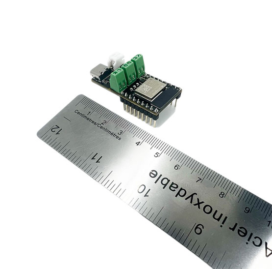 TITAN Haptics �Ƴ� TITAN Core�����Ї��Ľ������Α��XR/VR�ИI�����|�Xԭ���_�l