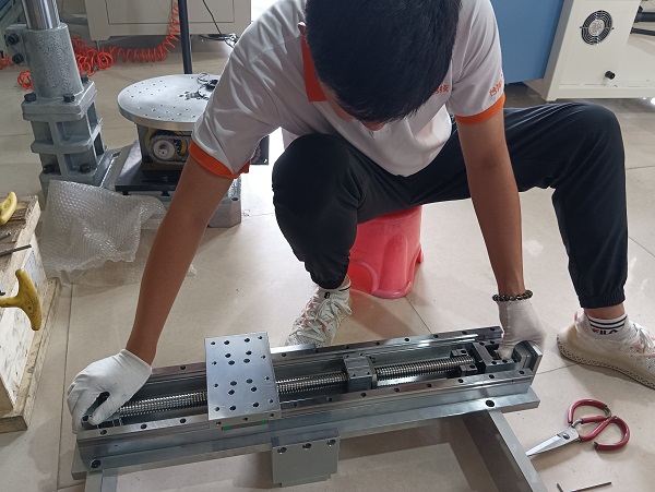 ��ξS�o(h��)�ͱ��B(y��ng)ֱ��ģ�M��