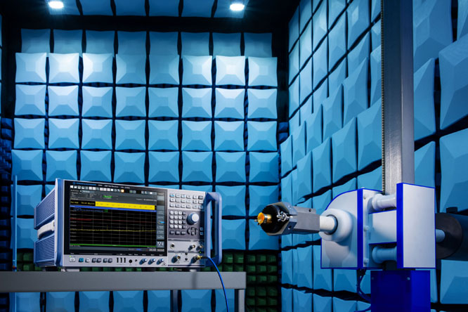 �_���cʩ�ߴ��Ƴ������쾀��֧��14.9 GHz��44 GHz�l�ε�EMI�y��