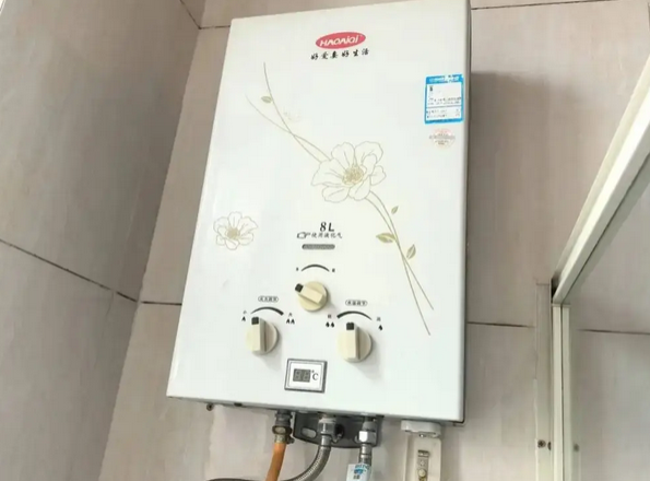 ����ȼ���ˮ��ϵ�y�п�ͬ�r�O�y��ȼ���һ����̼й©�Ă�����