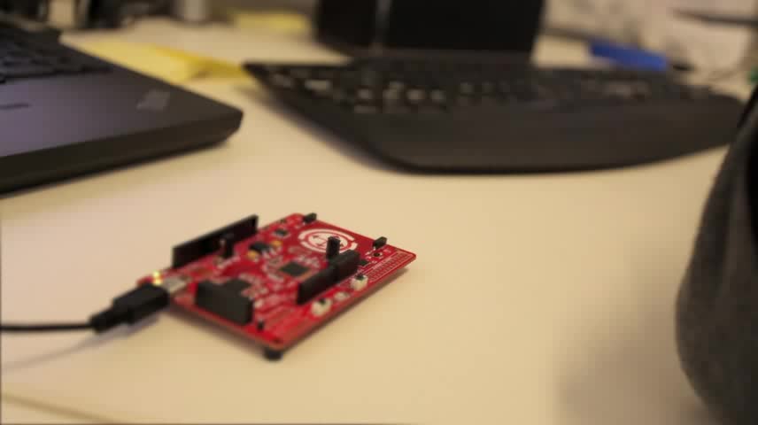 PSoC 4Mϵ�н�Bҕ�l