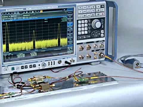 R&S®FSW�B�Ӳ��̽�^�yԇ����ҕ�l